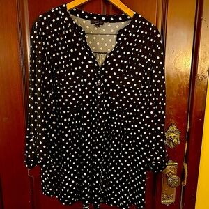 Woman Pintucked Pleated 3/4 Roll Tab Sleeve Blouse With Pockets  2x